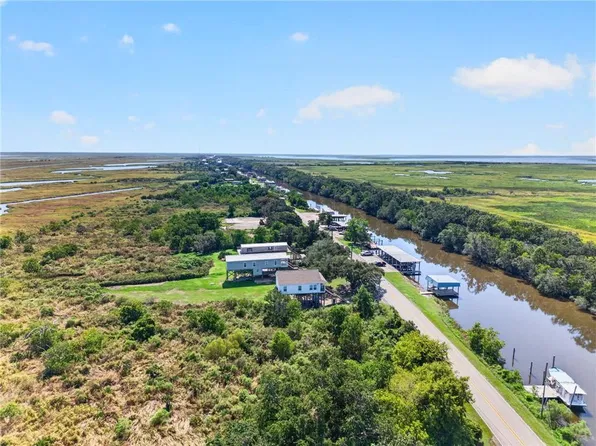3805 Hopedale Hwy, Saint Bernard, LA 70085
