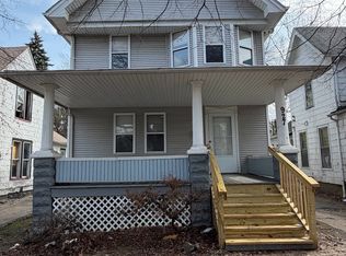 927 E 149th St, Cleveland, OH