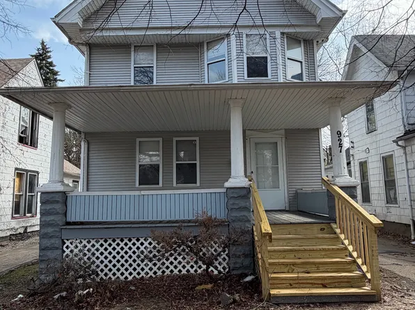 927 E 149th St, Cleveland, OH 44110