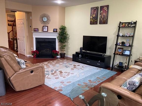 4th image of 26 McNish Way #26