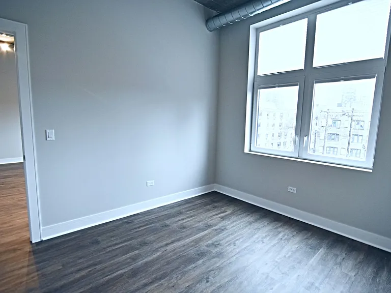 The Eagle Building - 3833 N Broadway — Photo 37
