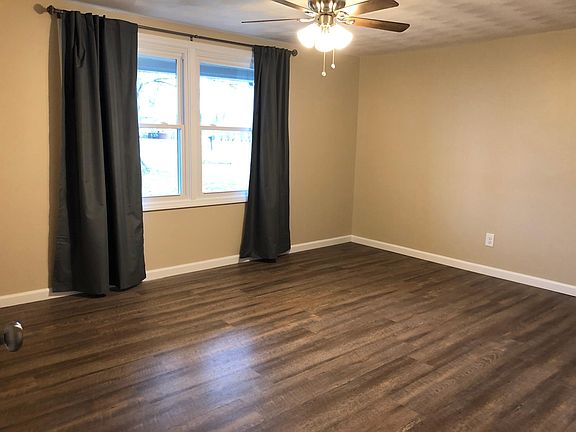 Larger bedroom