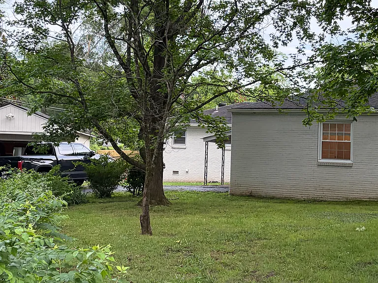 4300 Dale Ave #A — Photo 2
