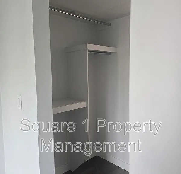 11123 Groat Rd NW — Photo 4