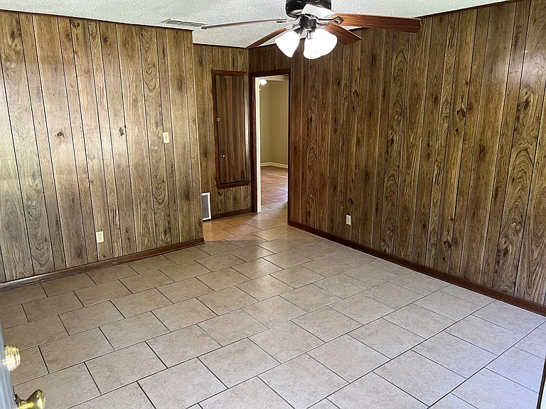 3161 Glenda Ave #208 — Photo 12