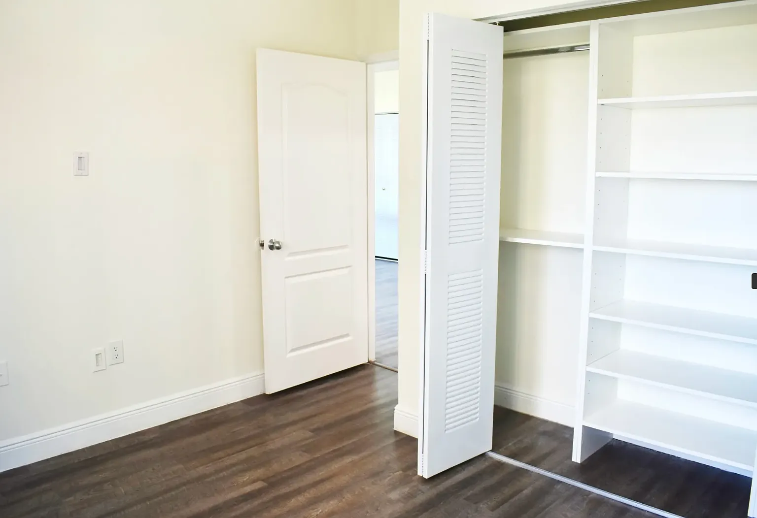 1 bed, 790 sqft, $2,590 — Photo 2
