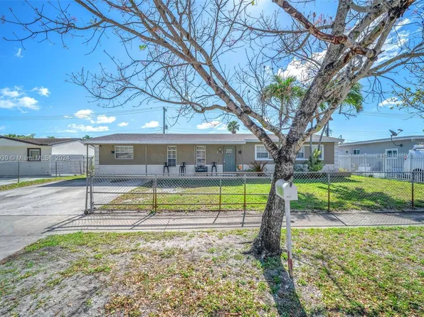 18011 NW 44th Ave, Miami Gardens, FL 33055