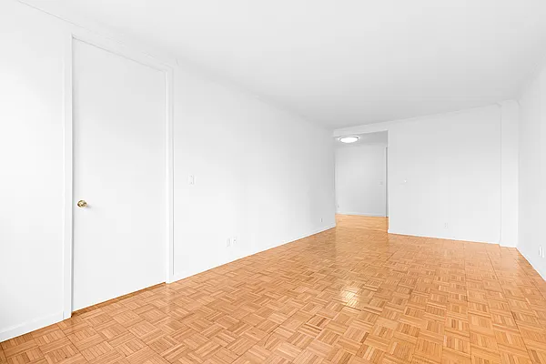 Rented by Corcoran | media 16