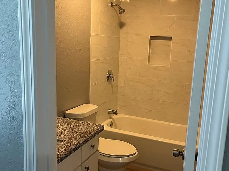 544 Galveston Rd #A — Photo 12