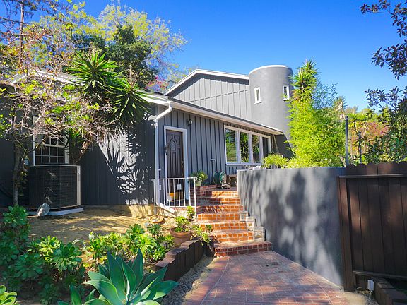 5th image of 3477 Beverly Glen Blvd
