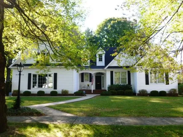 9 W Cherry St, Clearfield, PA 16830