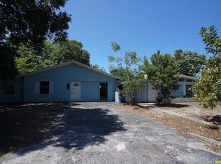 6820 Mango Ave S, Saint Petersburg, FL 33707