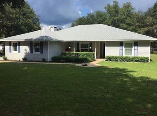 5938 Frontier Dr, Zephyrhills, FL 33540