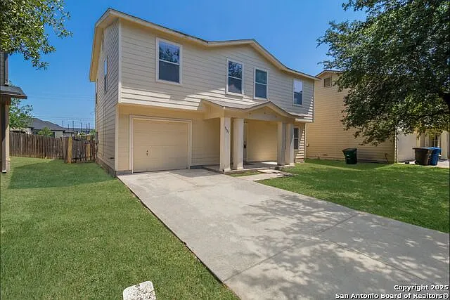 3 bed, 2.0 bath, 2122 sqft, $1,595 — Photo 2