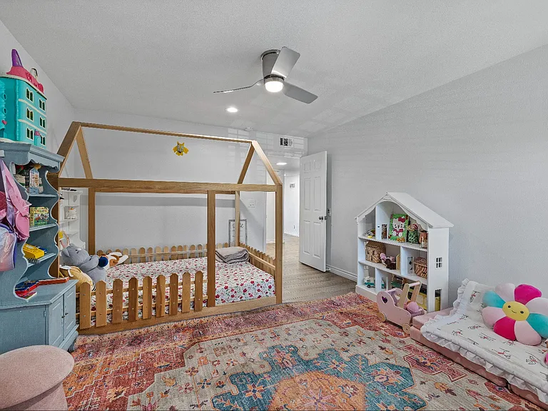 2700 E Panorama Dr #208 — Photo 22