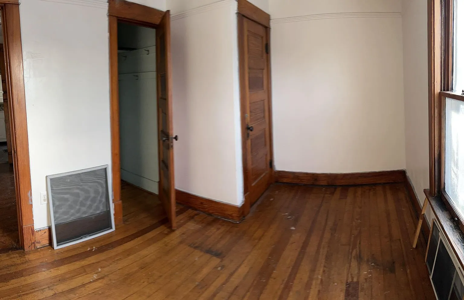 904 6th Avenue - 1 — Photo 3