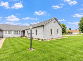 2887 Twelve Oaks Dr, Charlotte, MI 48813