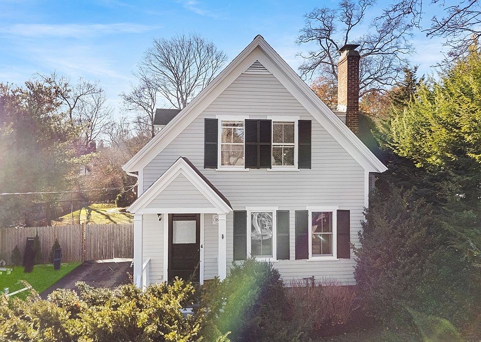 1st image of 29 Cottage St