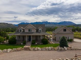 1424 N Canyon Trails Dr, Dammeron Valley, UT 84783
