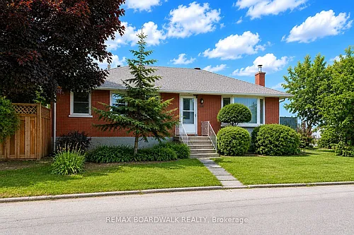 625 Clarke Ave Photo 1