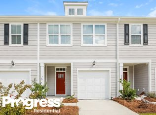 740 Trotters Ln, Moncks Corner, SC 29461