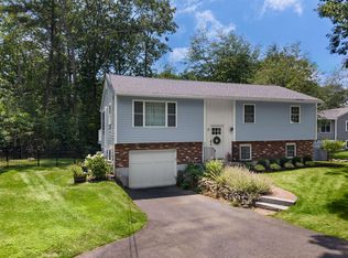 19 Sheru Lane, York, ME 03909