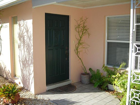 2nd image of 37 Tropicana Dr