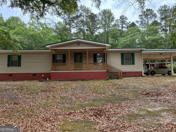 226 Forest Valley Dr, Gordon, GA 31031