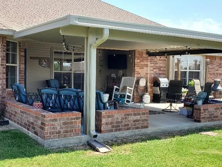1229 W Johnathan Way — Photo 2
