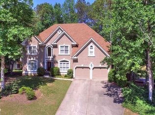 607 Ashwood Ct, Woodstock, GA 30189