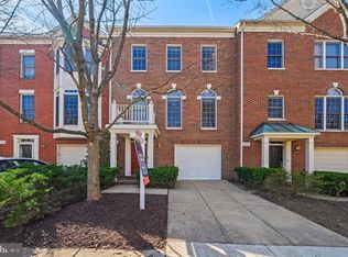 11503 Rothbury Sq, Fairfax, VA 22030