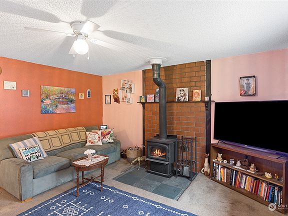 5th image of 6470 NE Bell Street