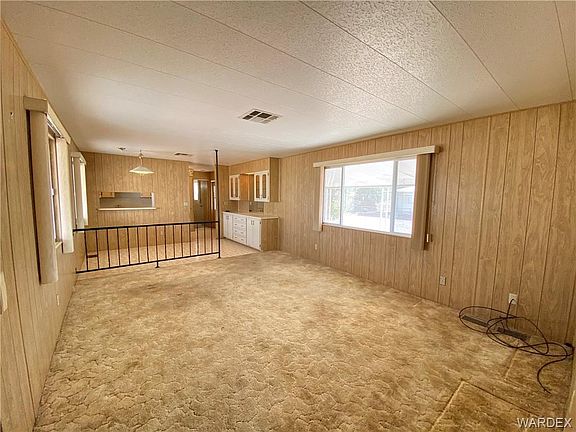 5th image of 8050 S Smoketree Ln