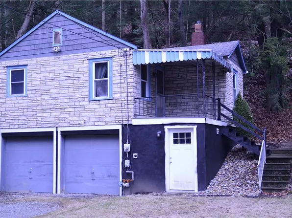 2697 Ginger Ln, Allison Park, PA 15101
