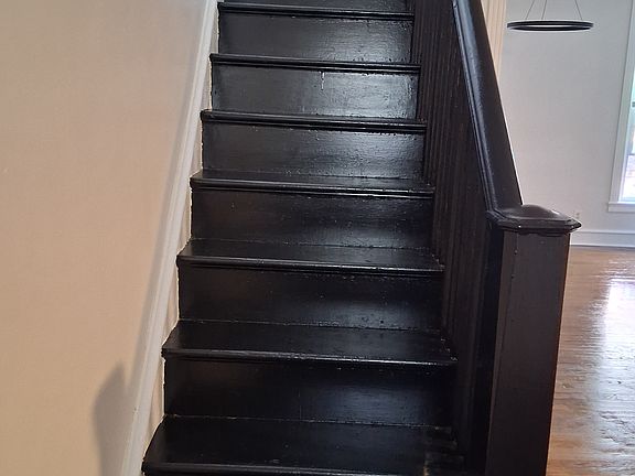 2nd image of 1818 W Albanus St