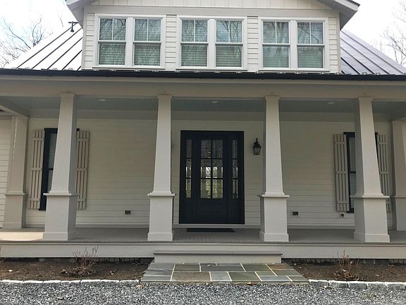 5th image of 100 Old Camp Ln