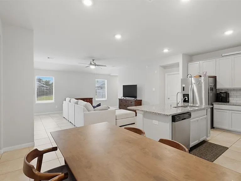 21403 Bluebonnet Cove Ct — Photo 9