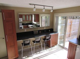 4102 SE Belmont St, Portland, OR 97214