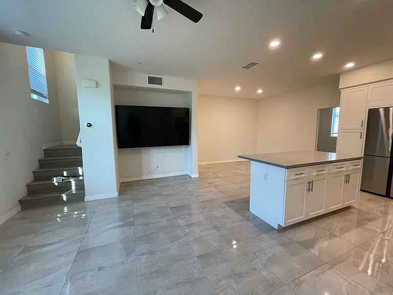 11760 Carriage Ln — Photo 9