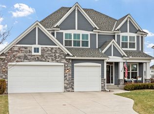 10818 Glenview Pl, Champlin, MN 55316