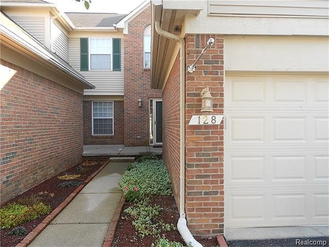 1st image of 128 Legacy Park Cir