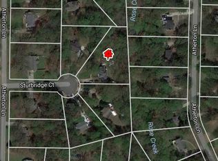305 Sturbridge Ct, Woodstock, GA 30189