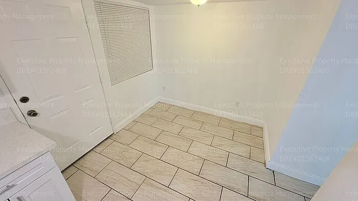 2909 S Chester Ave #7 — Photo 11