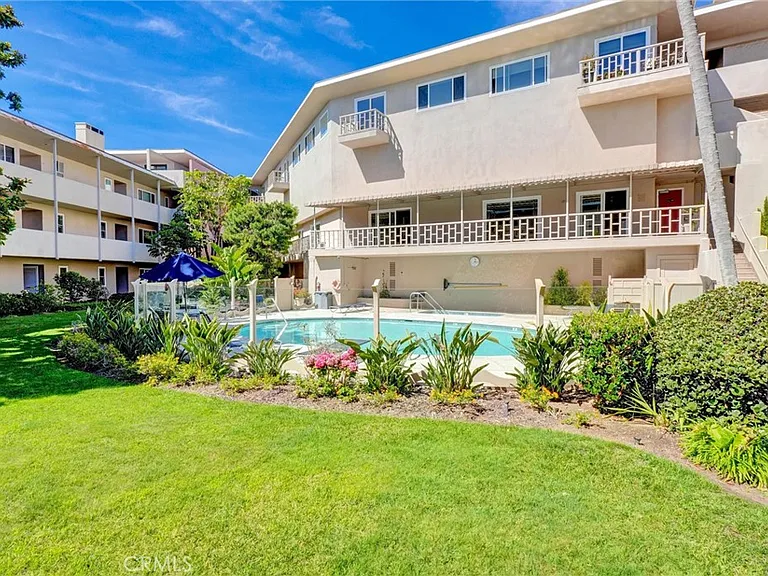 31561 Table Rock Dr #418 — Photo 47