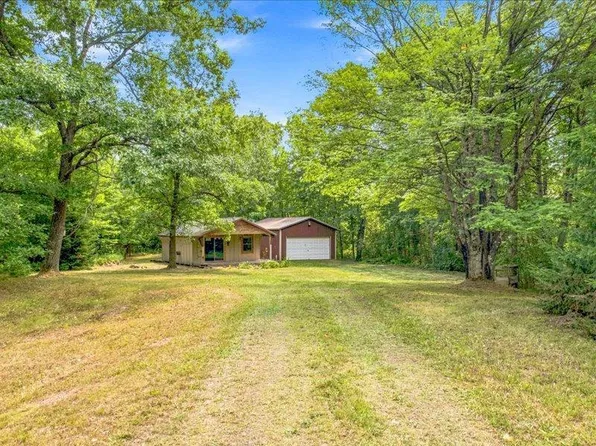 37975 Clover Cir, Hinckley, MN 55037