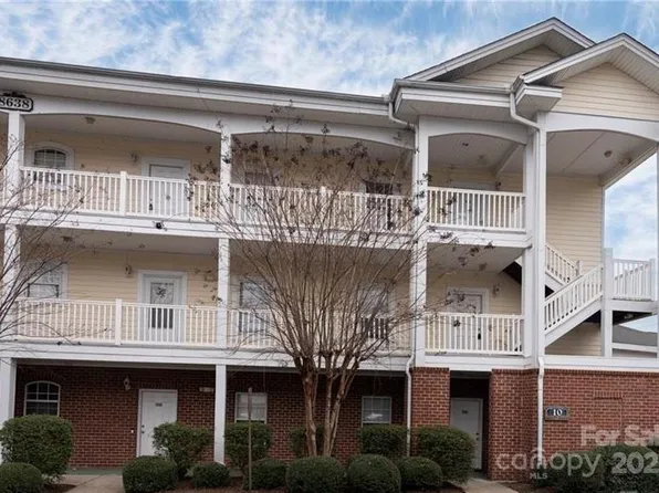 8668 Coralbell Ln #10, Charlotte, NC 28213