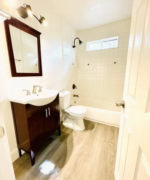 405 N Marengo Ave #9 — Photo 43