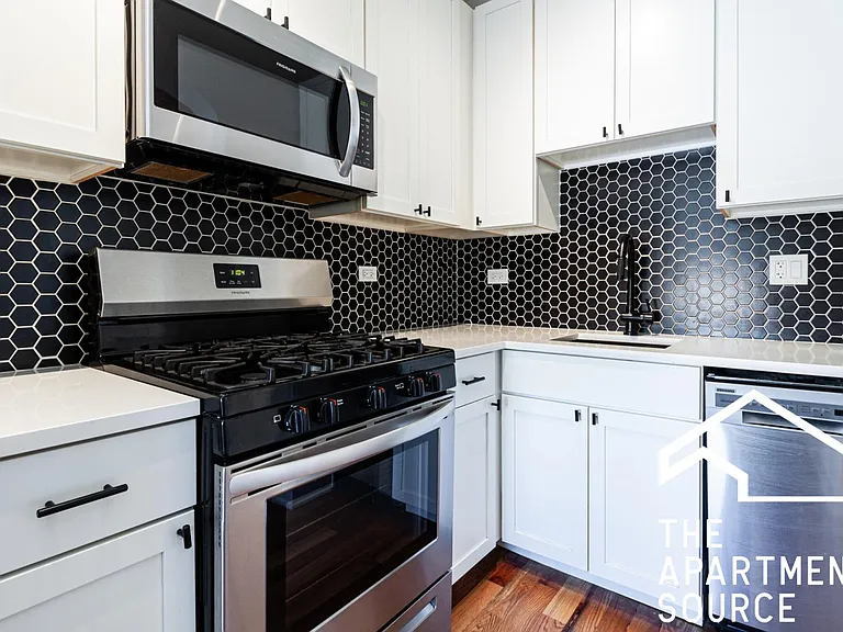 650 W Wrightwood Ave #654-403 — Photo 8