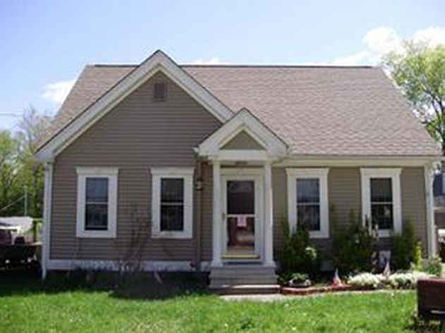 1st image of 25 Holly St