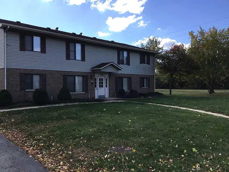 440 Echo Ln #A — Photo 1